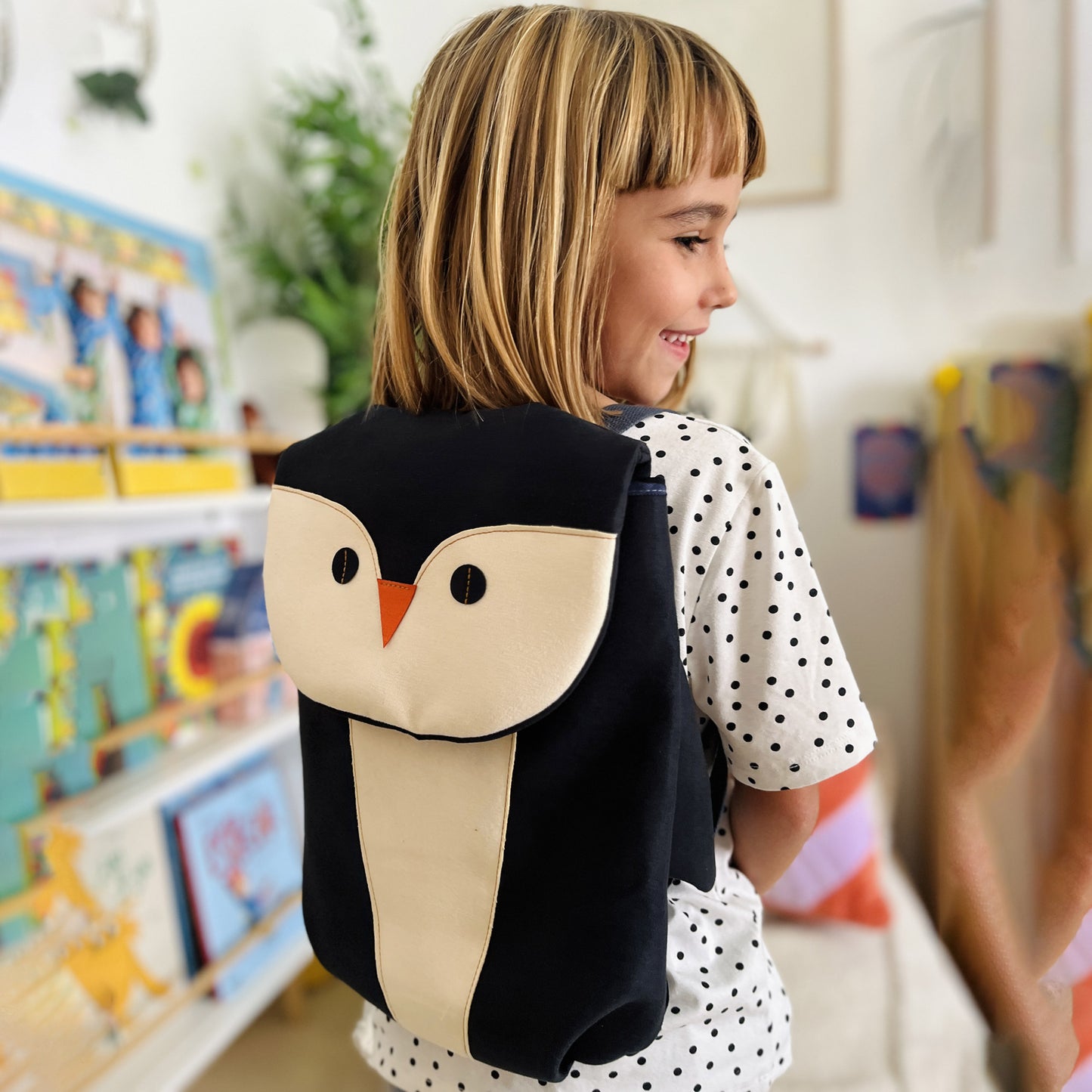 MOCHILA INFANTIL Y BEBÉ PIGÜINO DAVID MOCHILA INFANTIL Y BEBÉ PIGÜINO DAVID